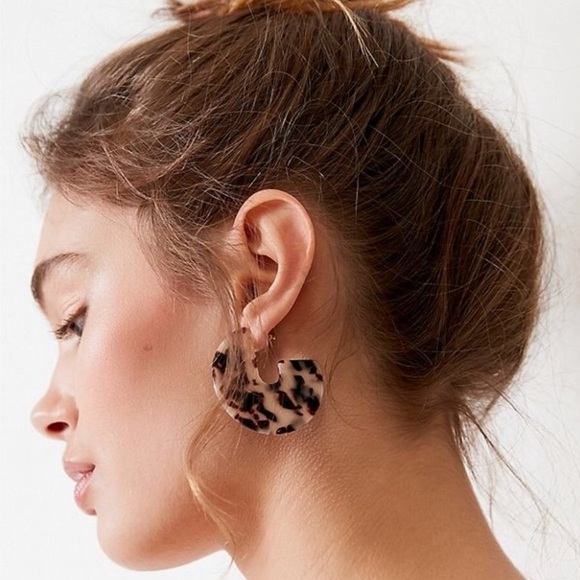 Jewelry - Faux Tortoise Shell Earrings